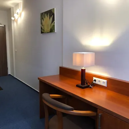 Hotel Mirabell Erlangen Exterior photo