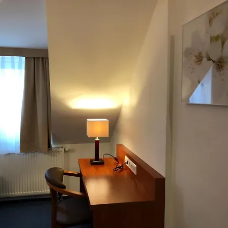 Hotel Mirabell Erlangen Exterior photo